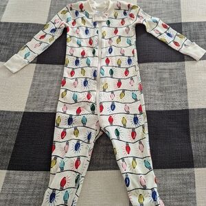 Hanna Andersson 2T Christmas lights pajamas